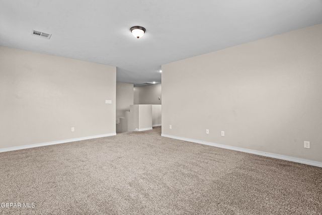12122 Chapel Hill Road, El Paso, TX 79928