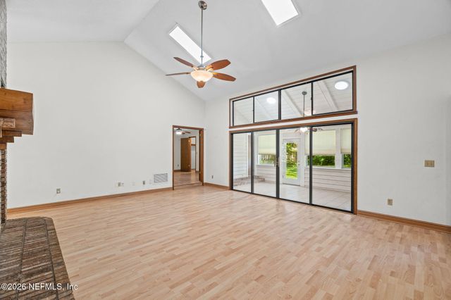 2591 EAGLE BAY Drive, Orange Park, FL 32073