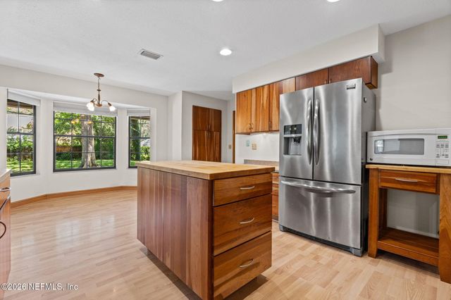 2591 EAGLE BAY Drive, Orange Park, FL 32073