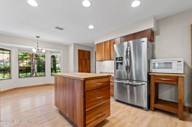 2591 EAGLE BAY Drive, Orange Park, FL 32073