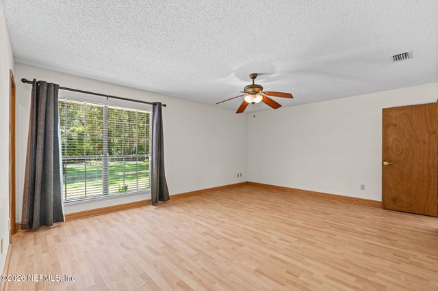 2591 EAGLE BAY Drive, Orange Park, FL 32073