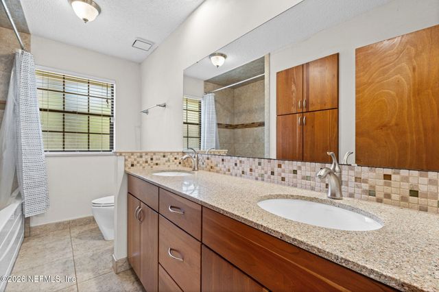 2591 EAGLE BAY Drive, Orange Park, FL 32073