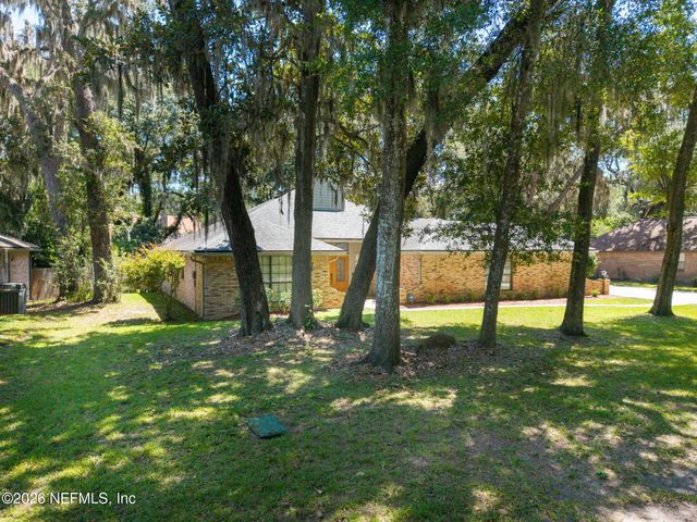 2591 EAGLE BAY Drive, Orange Park, FL 32073