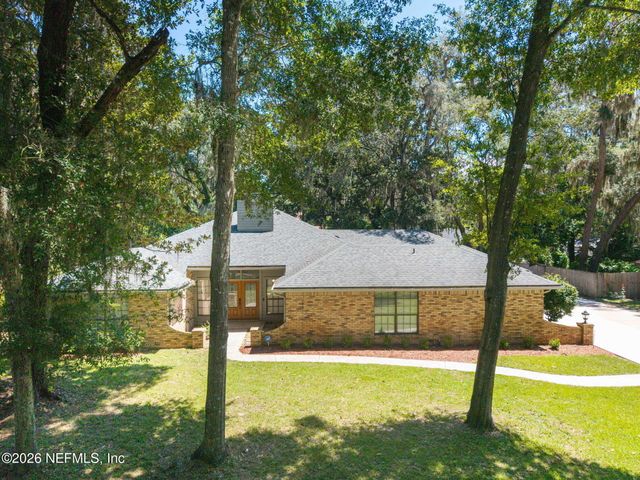 2591 EAGLE BAY Drive, Orange Park, FL 32073