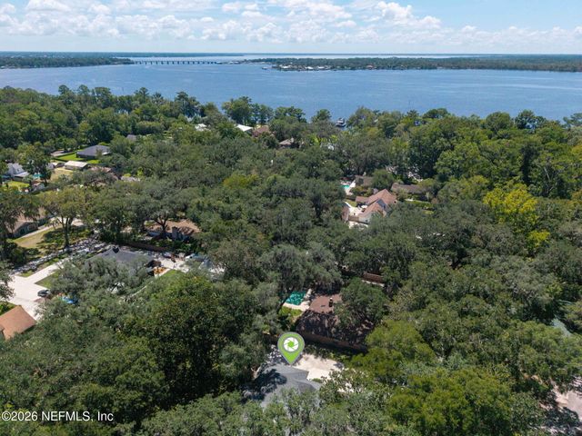 2591 EAGLE BAY Drive, Orange Park, FL 32073
