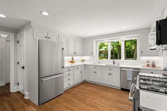 100 Village Hill Road, Belmont, MA 02478