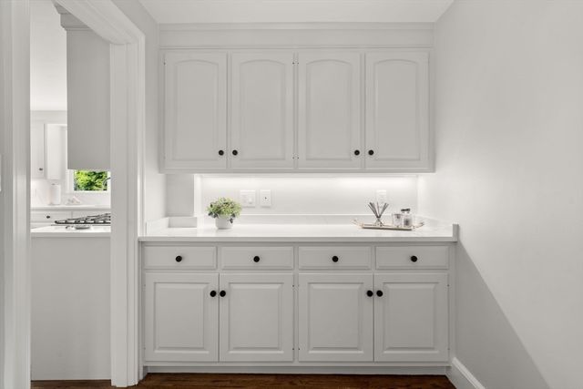 100 Village Hill Road, Belmont, MA 02478