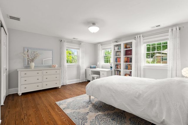 100 Village Hill Road, Belmont, MA 02478