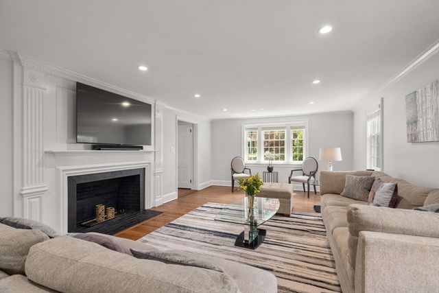 100 Village Hill Road, Belmont, MA 02478