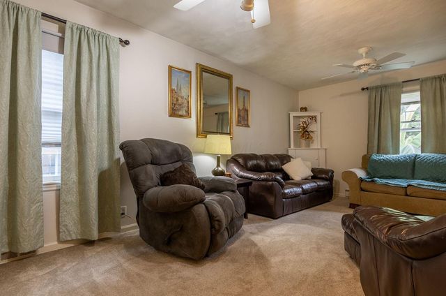 623 E 5th Avenue, Lancaster, OH 43130