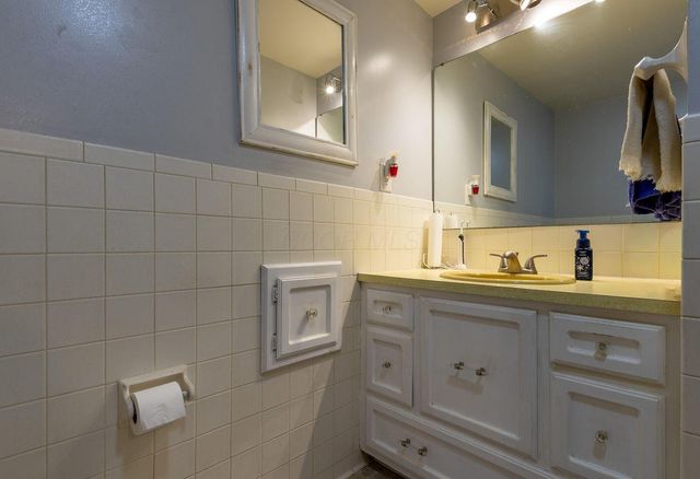 623 E 5th Avenue, Lancaster, OH 43130