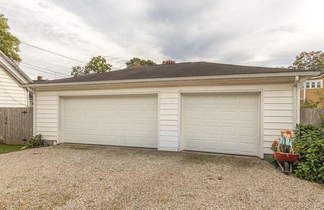 623 E 5th Avenue, Lancaster, OH 43130