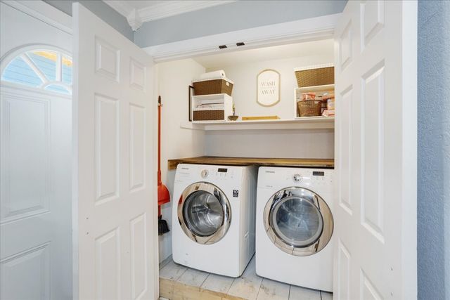 1122 S Hazelwood, Sherman, TX 75090