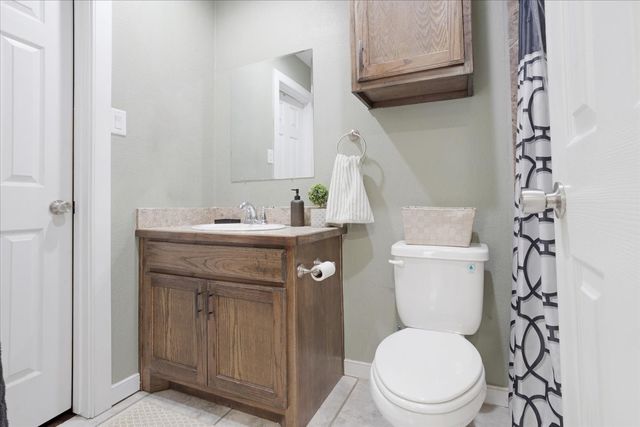 1122 S Hazelwood, Sherman, TX 75090