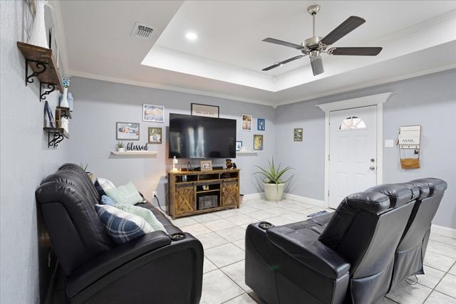 1122 S Hazelwood, Sherman, TX 75090