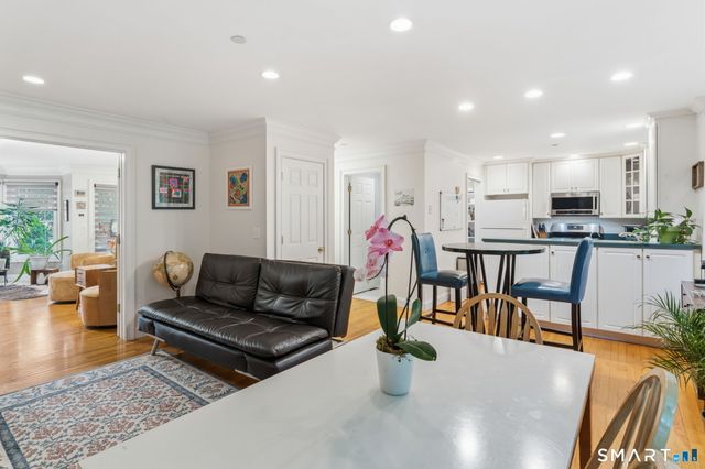 59 Prospect Street D, Ridgefield, CT 06877