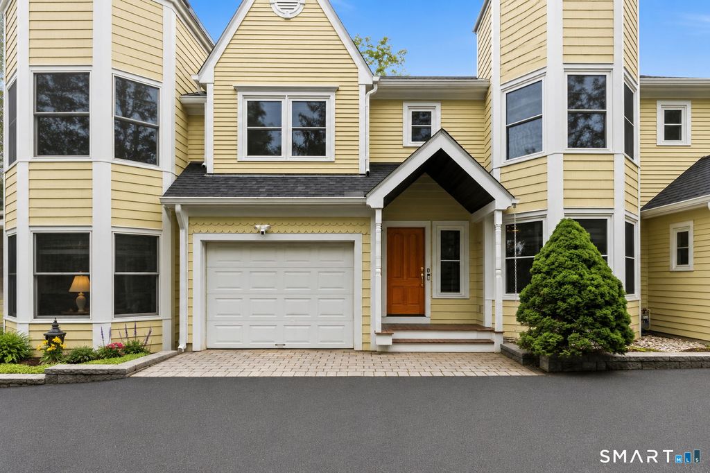 59 Prospect Street D, Ridgefield, CT 06877