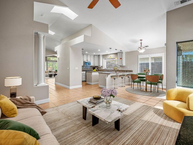 7104 Beaver Falls Way, Elk Grove, CA 95758