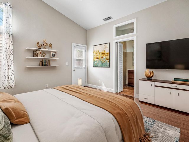 7104 Beaver Falls Way, Elk Grove, CA 95758