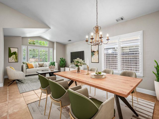 7104 Beaver Falls Way, Elk Grove, CA 95758