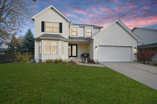 14 Hayloft Road, Bloomington, IL 61704