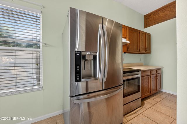 14203 HAMPTON FALLS Drive N, Jacksonville, FL 32224