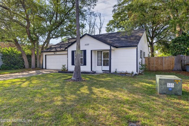 14203 HAMPTON FALLS Drive N, Jacksonville, FL 32224