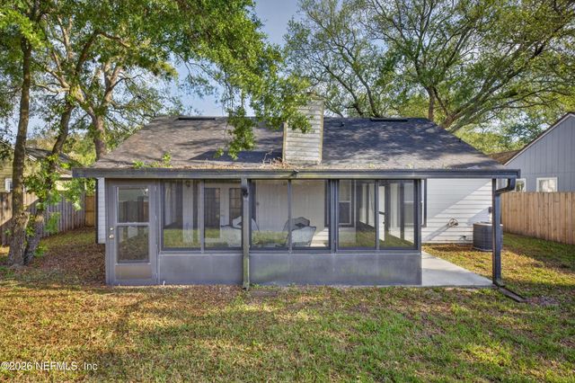 14203 HAMPTON FALLS Drive N, Jacksonville, FL 32224