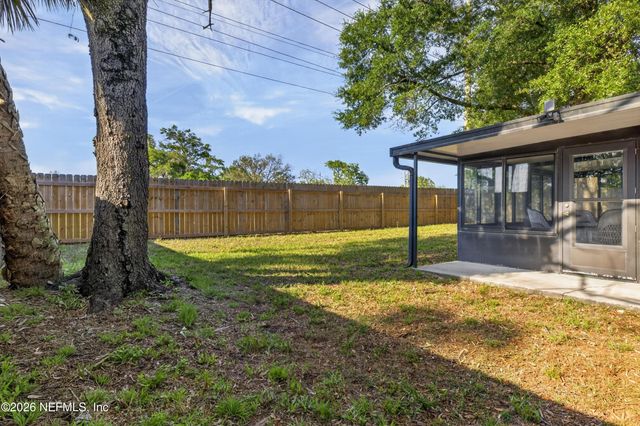 14203 HAMPTON FALLS Drive N, Jacksonville, FL 32224