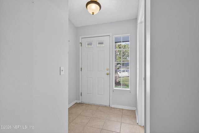 14203 HAMPTON FALLS Drive N, Jacksonville, FL 32224
