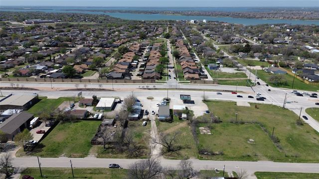 7405 Elm Street, The Colony, TX 75056