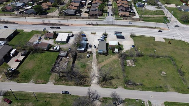 7405 Elm Street, The Colony, TX 75056