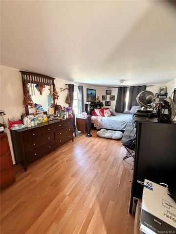 8 Forest Avenue 6, Middletown, NY 10940