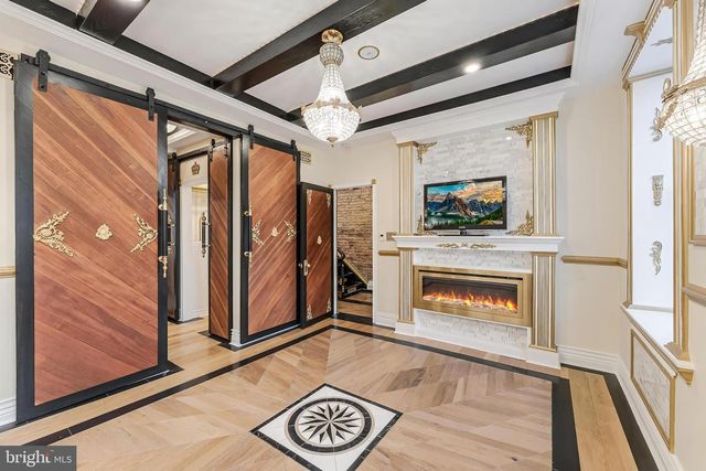 810 PRINCE ST, Alexandria, VA 22314