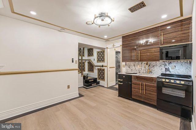 810 PRINCE ST, Alexandria, VA 22314