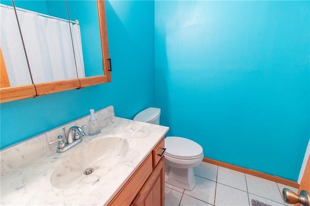 1162 SW 225th Road, Holden, MO 64040