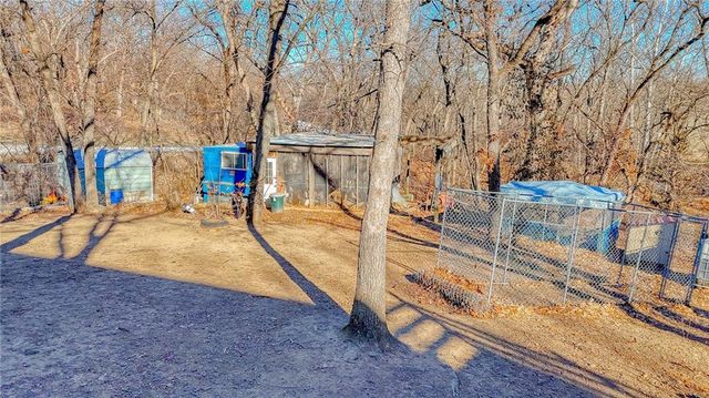 1162 SW 225th Road, Holden, MO 64040