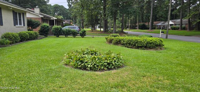 209 Harmony Street, Greenville, NC 27834