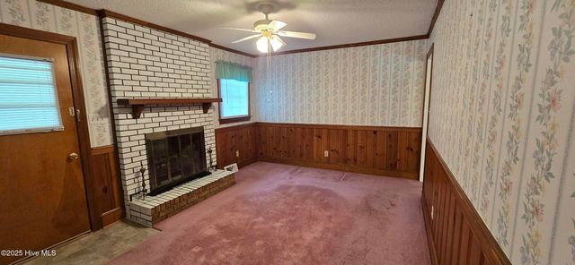 209 Harmony Street, Greenville, NC 27834