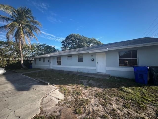 2746 Johnson Street W, Hollywood, FL 33020