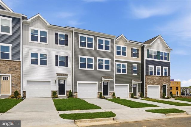 122 BOWERS ST, Stephens City, VA 22655
