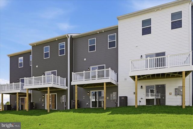 122 BOWERS ST, Stephens City, VA 22655