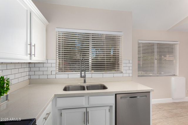 3841 W ELGIN Street, Chandler, AZ 85226