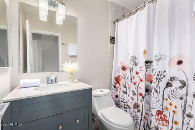 3841 W ELGIN Street, Chandler, AZ 85226