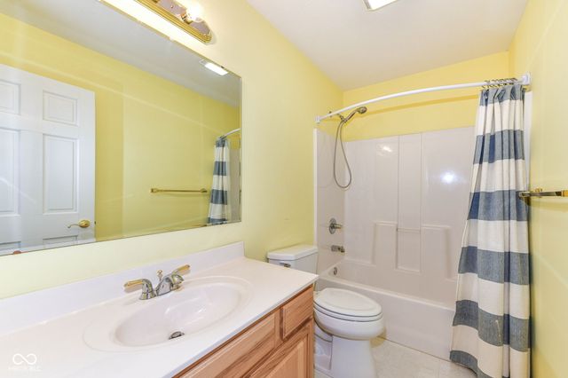 249 E Woodfield Lane, Mooresville, IN 46158