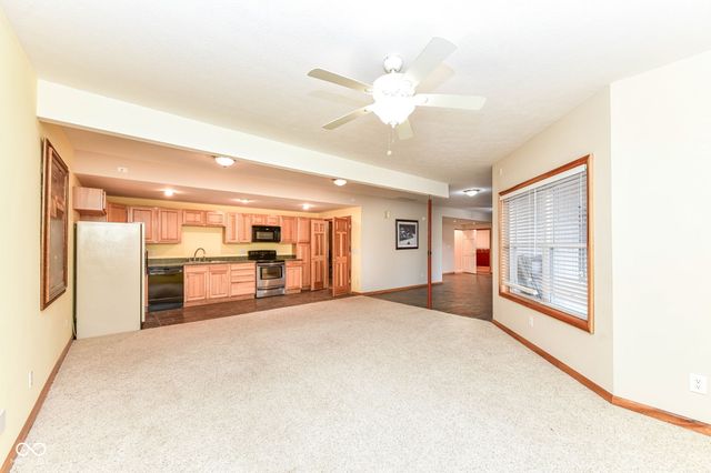 249 E Woodfield Lane, Mooresville, IN 46158