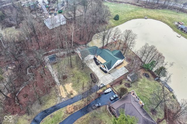 249 E Woodfield Lane, Mooresville, IN 46158