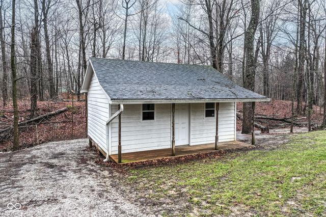 249 E Woodfield Lane, Mooresville, IN 46158