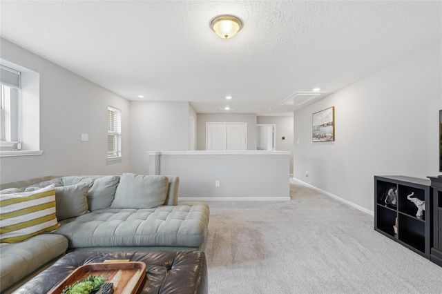 3912 Eagle Nest Lake Lane, Magnolia, TX 77354