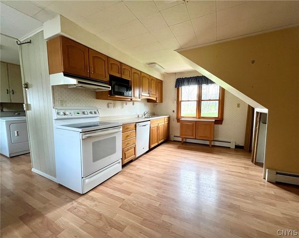 2011 Eno Road, Sterling, NY 13111